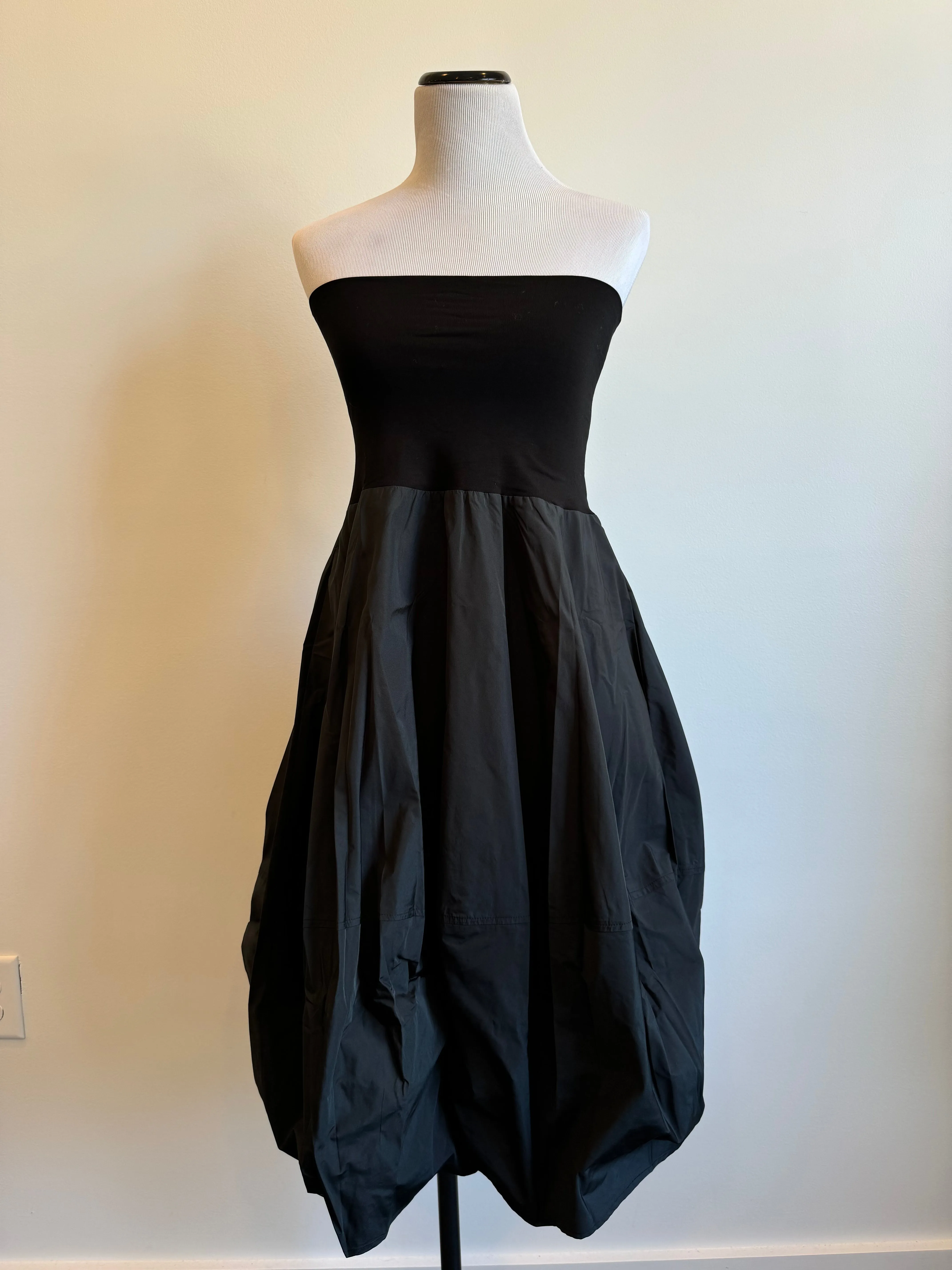 Black Papercrash Balloon Skirt