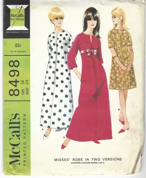 McCalls 8498 Ladies Robe Housecoat Vintage Sewing Pattern 1960s