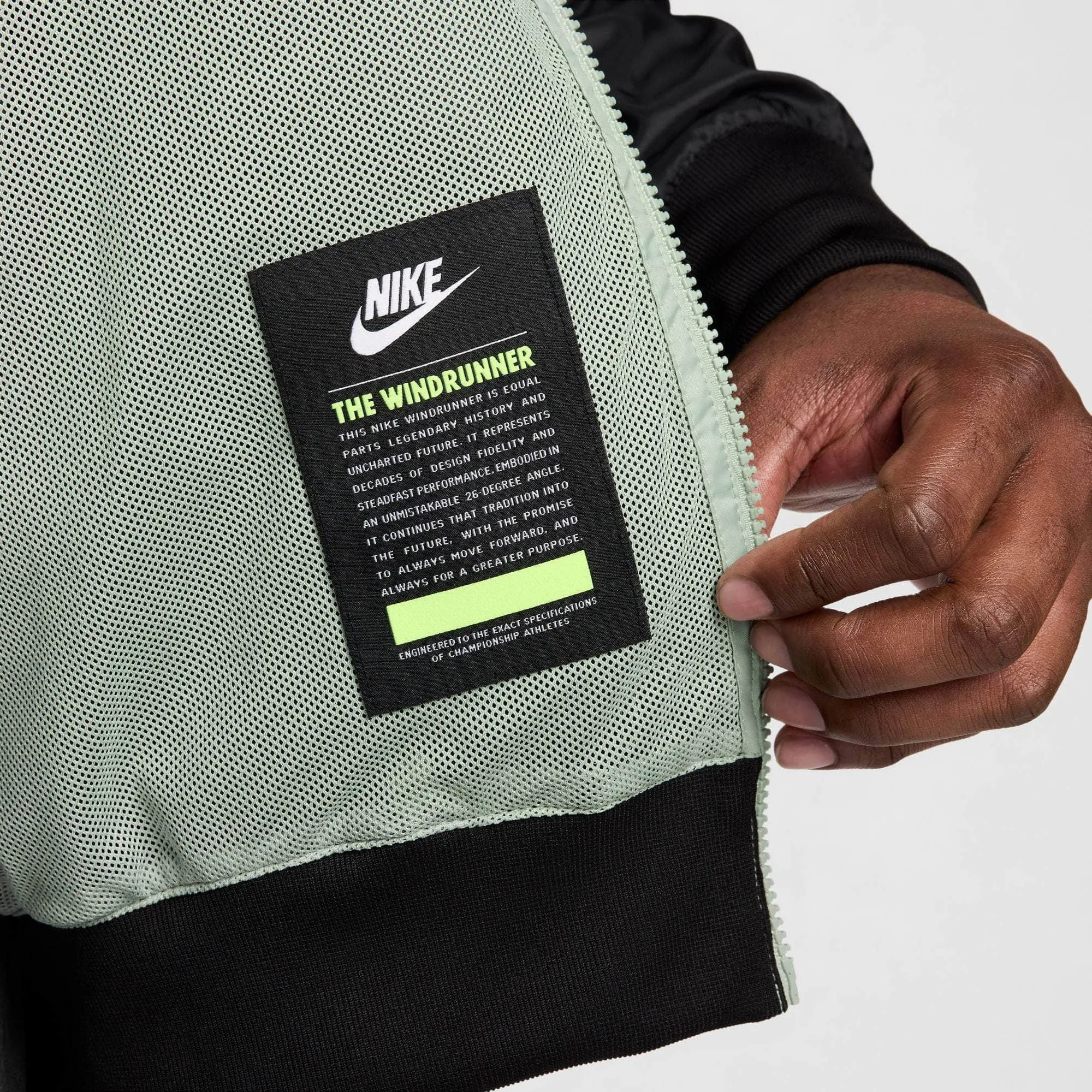 Nike Sportswear Windrunner Hooded Jacket - Men's