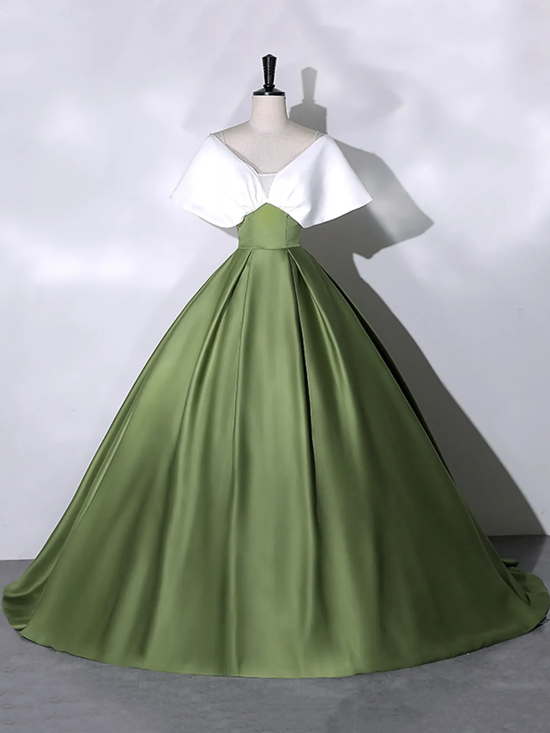 White Green Satin Floor Length Prom Dress V-Neck Off the Shoulder Evening Dress